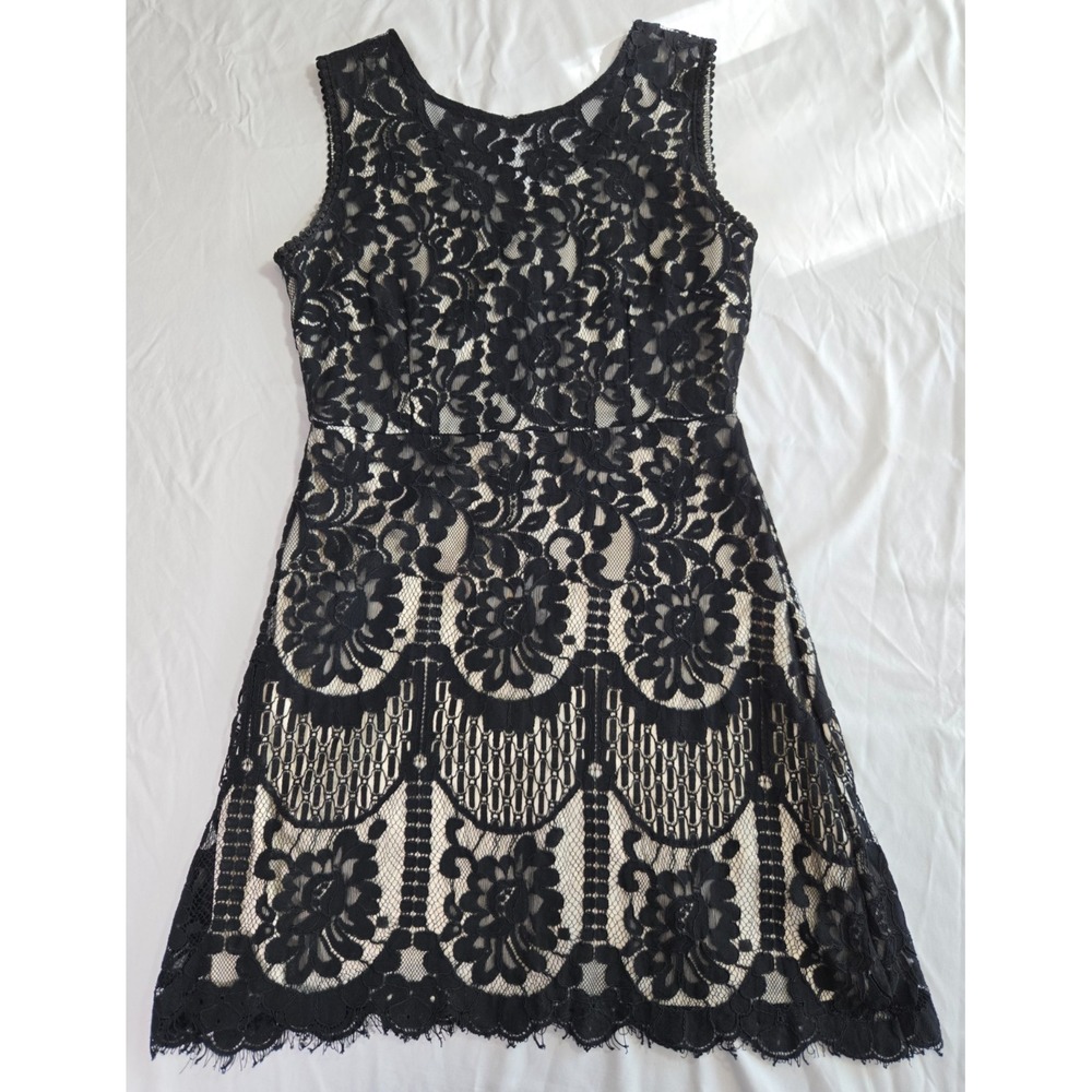 Black Lace Overlay Dress Nude Lining Fit Flare Cocktail Formal Sleeveless Size S